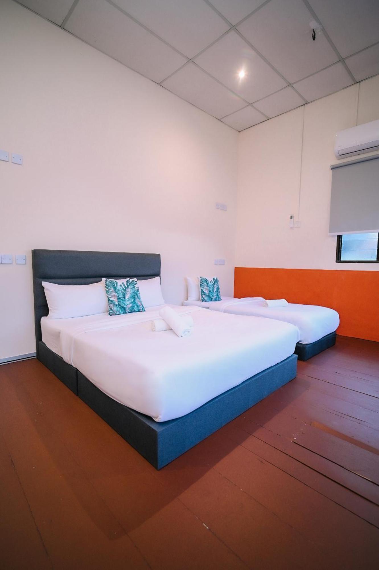Swing & Pillows - 75 Muntri, Penang จอร์จทาวน์ ภายนอก รูปภาพ