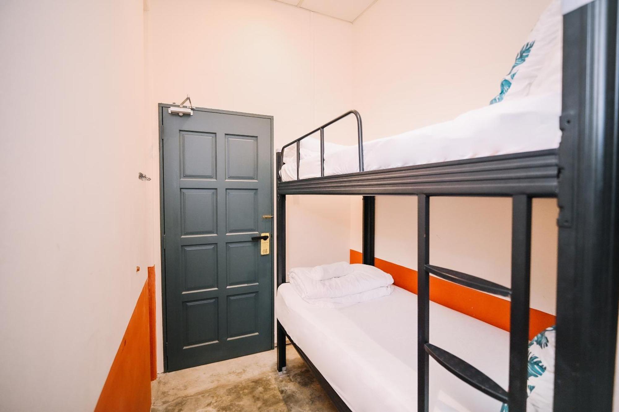 Swing & Pillows - 75 Muntri, Penang จอร์จทาวน์ ภายนอก รูปภาพ